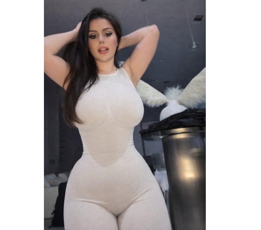 Adult Entertainment Central London Belgravia - Central London - Photos for bossy fem dom and findom ,party and so on ! 07926886090