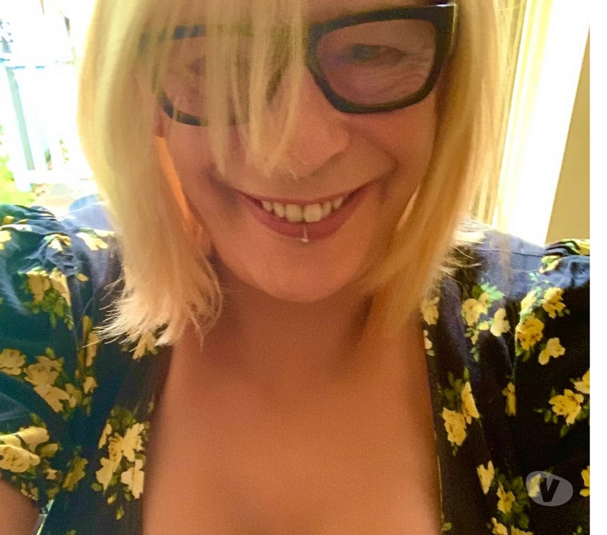 Trans Escorts Lincolnshire Lincoln - Photos for Goddess Lelus feminised crossdresser pig