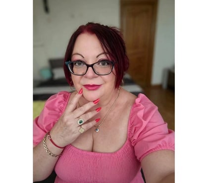 Escorts The Broadway Bradford - Photos for LUCY SENSUAL,SEXY LADY,BEST OWO.💓💓💓💓