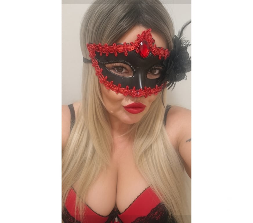 Escorts Norfolk Norwich - Photos for MISTRESS OR GFE LOVER you decide 😈 👿 💋 💋