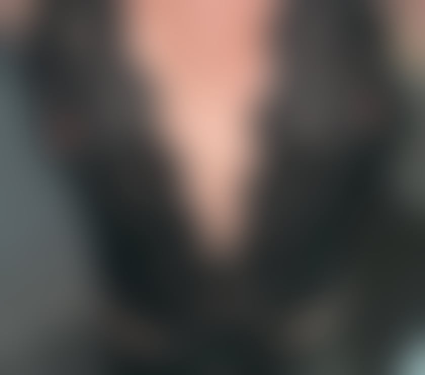 Escorts Surrey Reigate and Banstead - Photos for Mature, sexy , professional