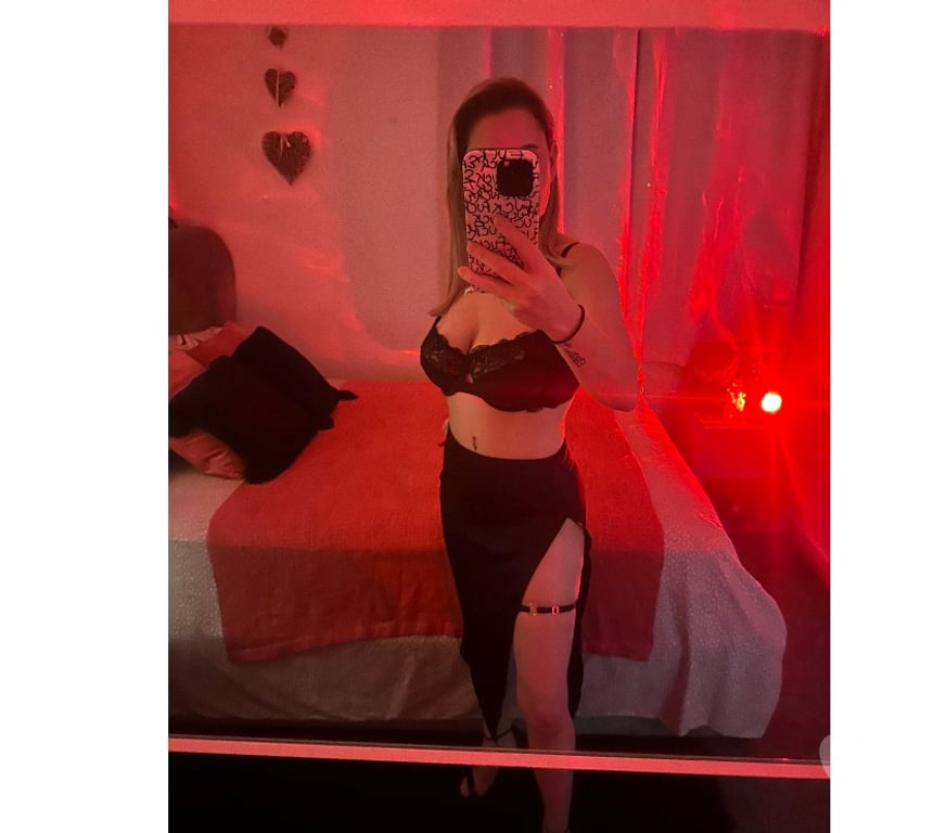 Escorts Kent Gravesham - Photos for ❤️ THE BEST GFE ❤️