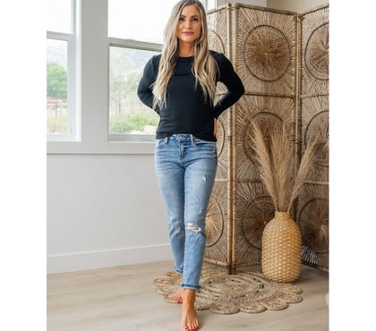 Therapeutic massage Arthurs Hill Newcastle upon Tyne - Photos for MASSAGE OIL FULL BODY by LARA