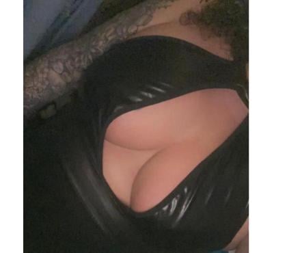Escorts Leeds City Centre Leeds - Photos for sophia65coxx …..BRITISH BUSTY……LOTS OF INK ….