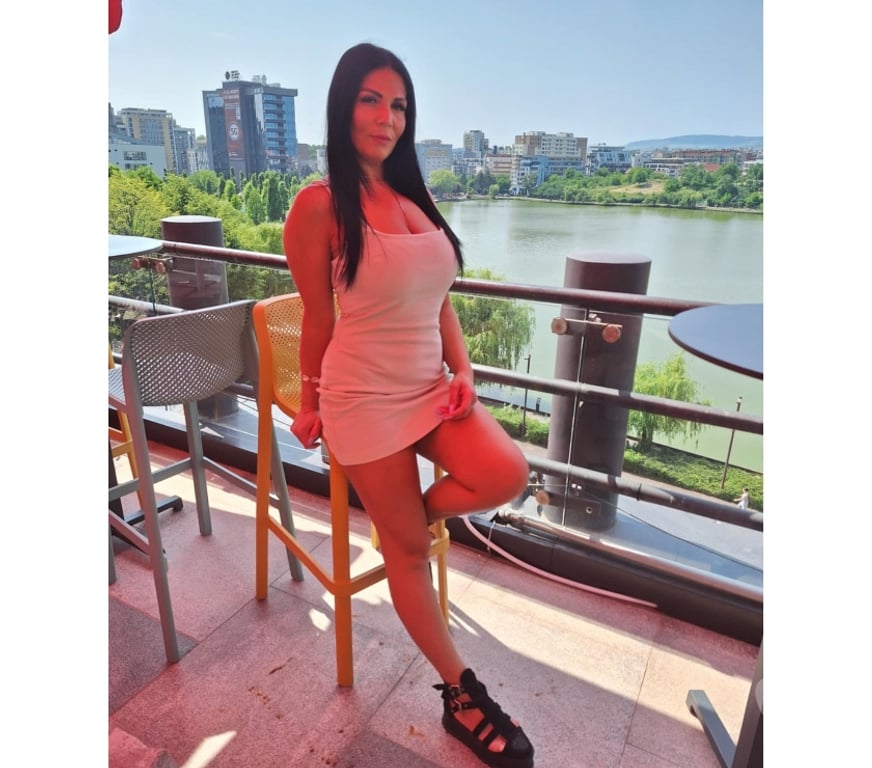 Adult Entertainment East London Upton Park - East London - Photos for Mature lady ready to play !!❤️