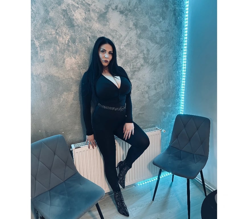 Adult Entertainment East London Upton Park - East London - Photos for Mature lady ready to play !!❤️