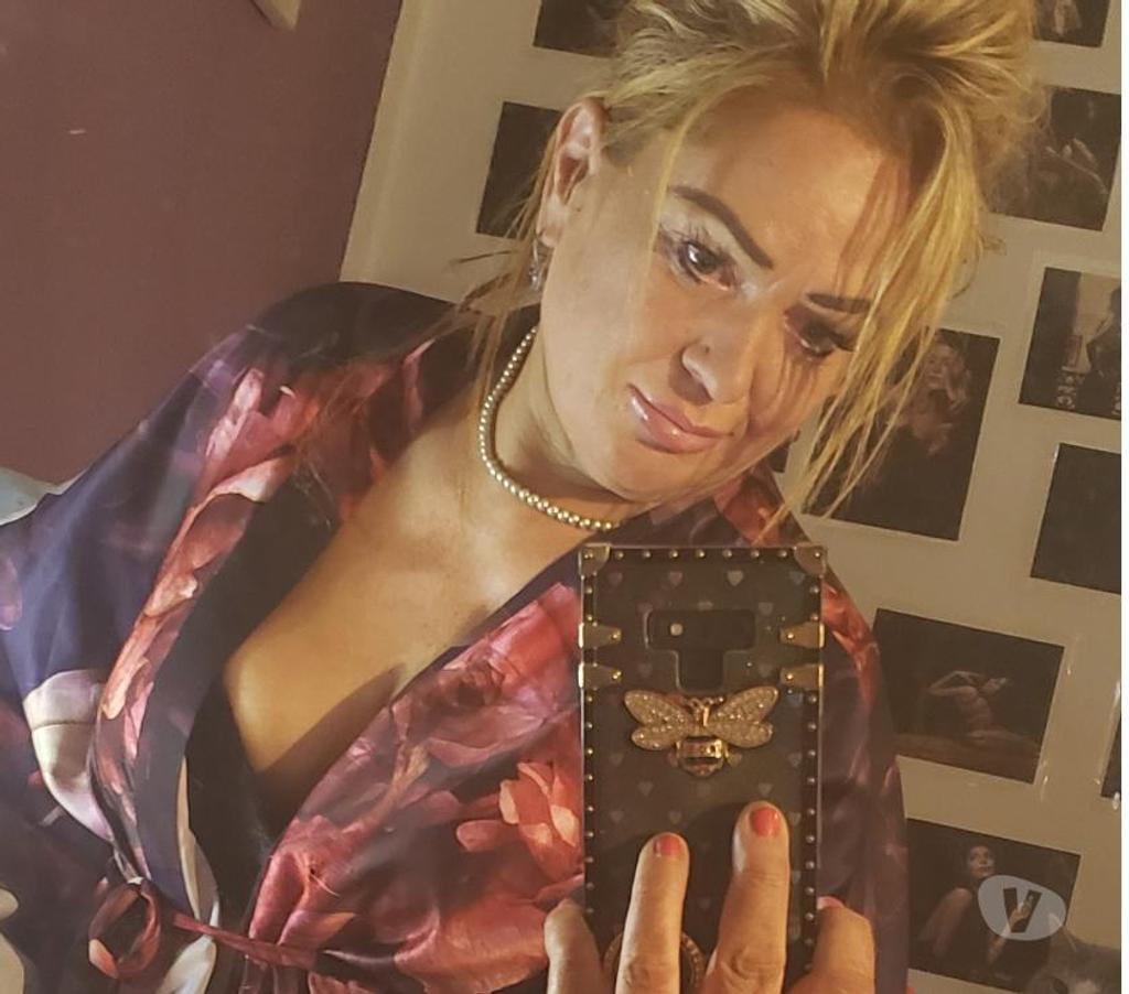 Escorts Somerset North Somerset - Photos for Melanie Moore Escort And Massage