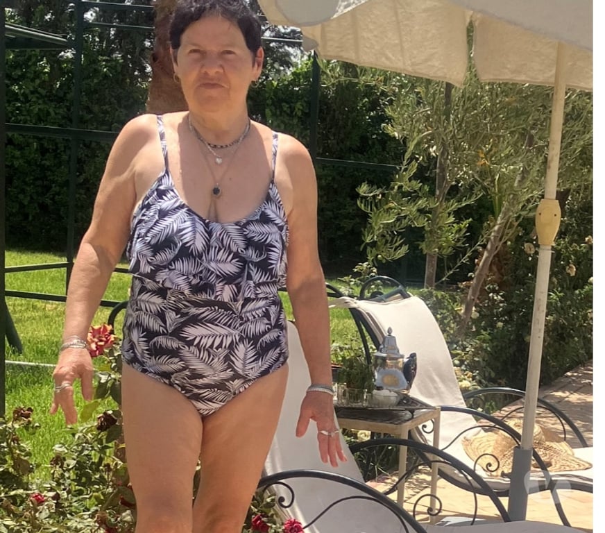 Escorts West London Hillingdon - Photos for Back in town 🌷Passionate mature lady looking for fun🌷