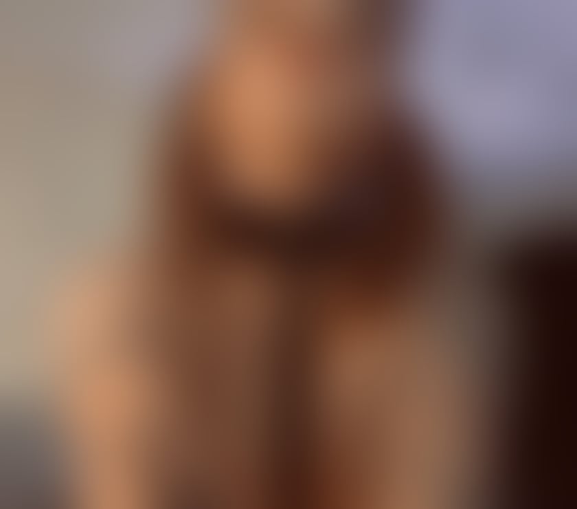 Escorts Bedfordshire Luton - Photos for Naughty Candy xx