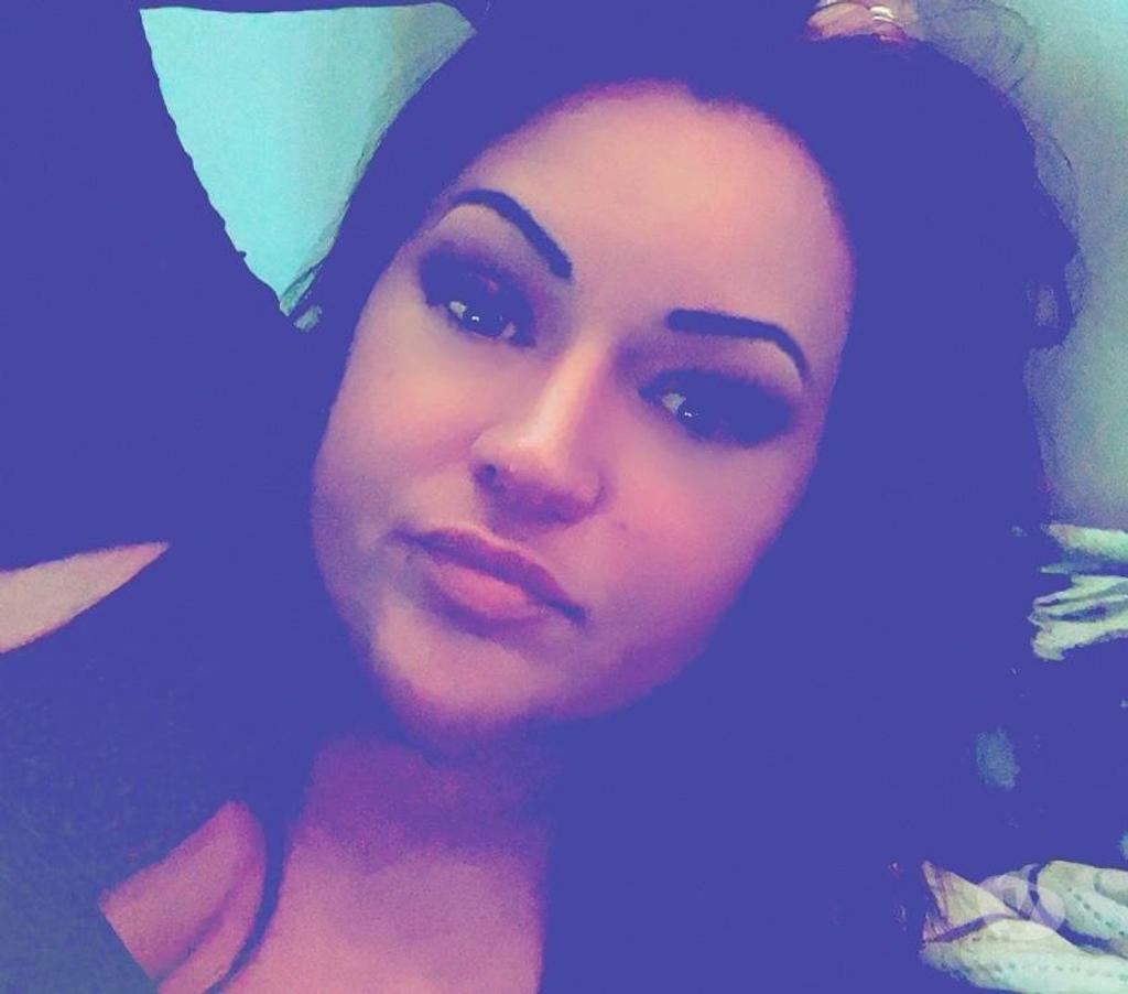 Escorts Bedfordshire Luton - Photos for Naughty Candy xx