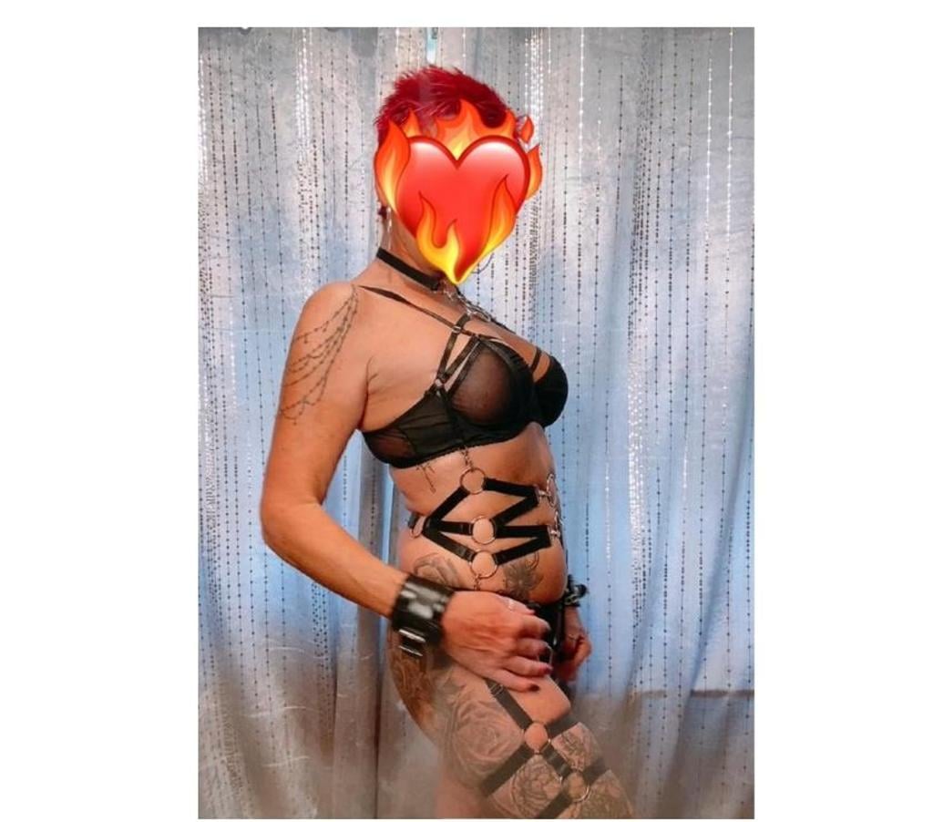 Escorts West Midlands Birmingham - Photos for Filthy Miss Missy, white British..B1