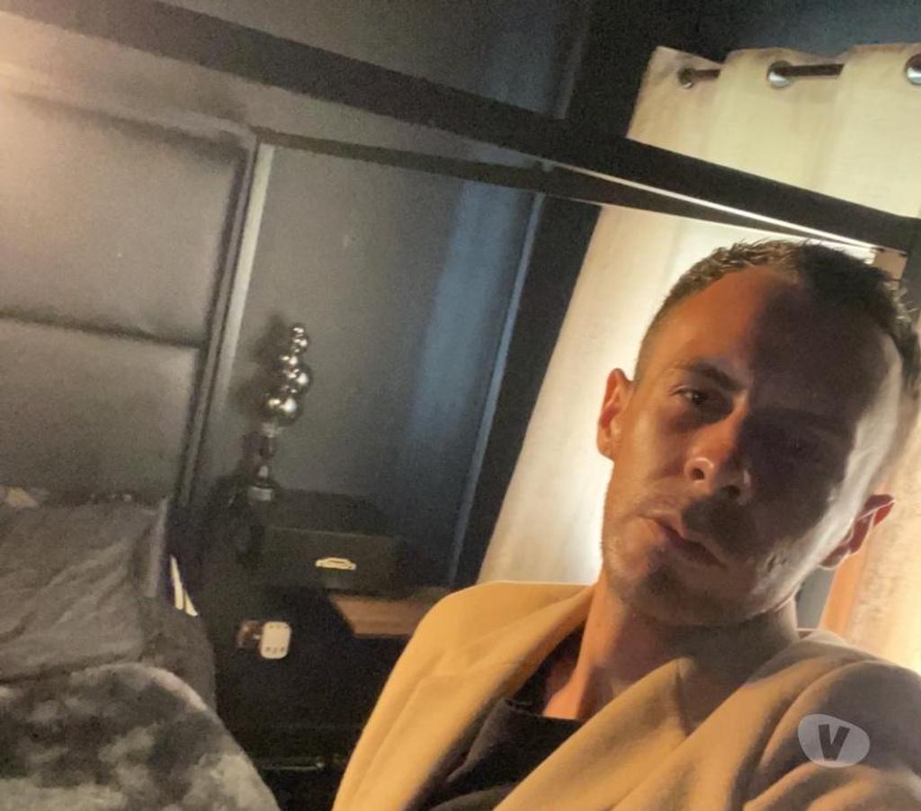 Gay massage Derbyshire North East Derbyshire - Photos for Sheffield accommodate