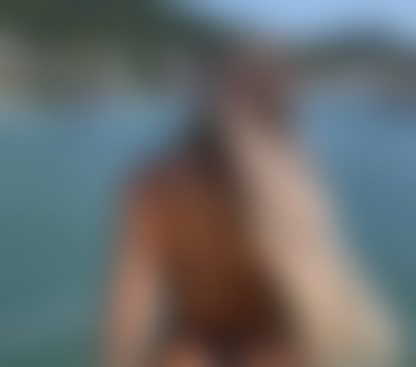 Escorts South East London Greenwich - South East London - Photos for Blonde Bustyyyy