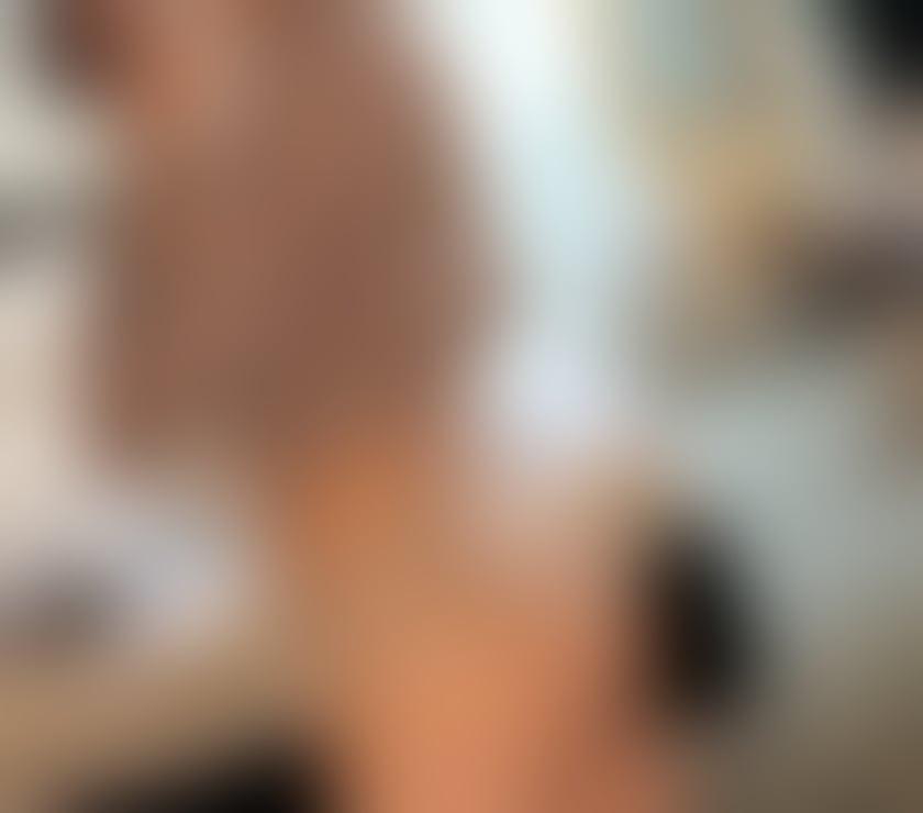 Trans Escorts South West London South Kensington - South West London - Photos for Feminine juicy smooth model transgender girl with hard NEW