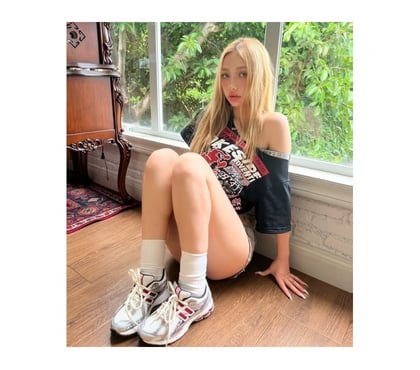 Escorts Belfast City Centre (South) Belfast - Photos for : 💜BOMBSHELL-KRISTAL💜FROM GERMANY 💜PARTY GIRL