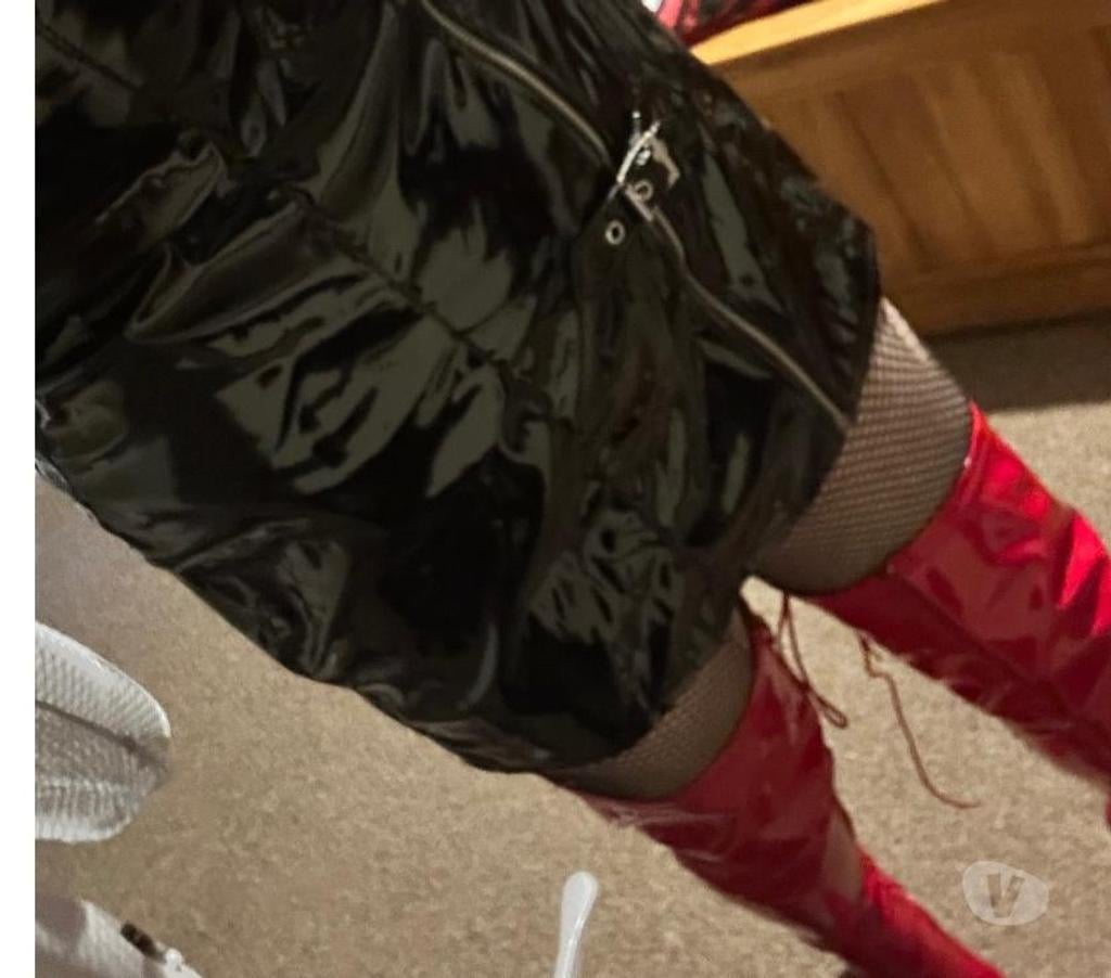 Gay Dating Lincolnshire East Lindsey - Photos for Hello let’s chat together