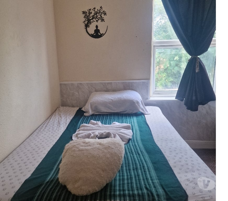 Escorts Derbyshire Derby - Photos for Iris Thai massage call me with number 07391509434