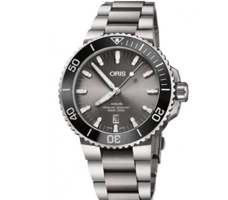 jewellery for sale East London Stepney - East London - Photos for Oris Mens Aquis Date Automatic Titanium Bracelet Watch 733 7