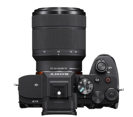 Camera, Audio & Video East London Commercial Road - East London - Photos for Sony Alpha a7 IV Mirrorless Digital Camera with FE 28-70mm f