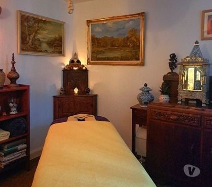 Full body massage Bournville Birmingham - Photos for Male Therapist for a Relaxing Holistic Full Body Massage