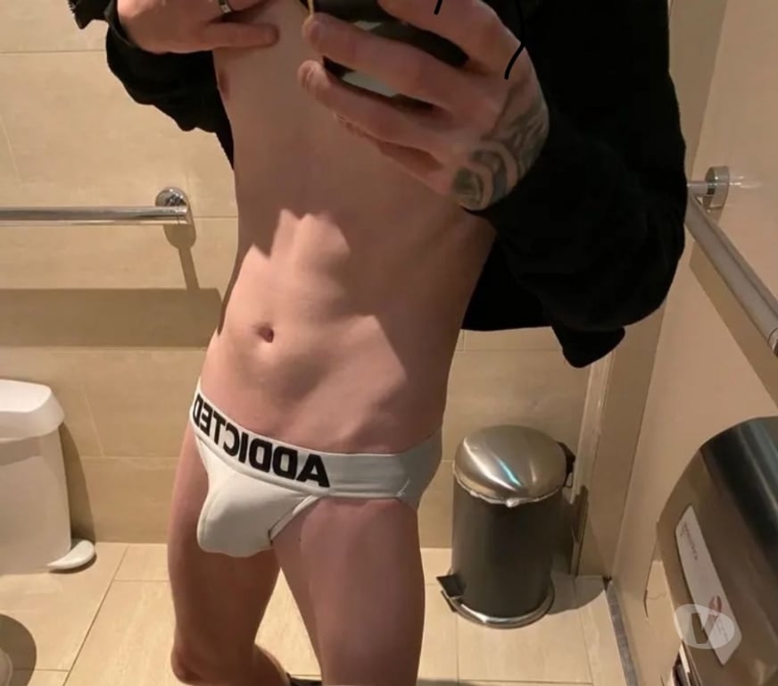  Gay massage Edinburgh Edinburgh - Edinburgh - Photos for Hot guy for you