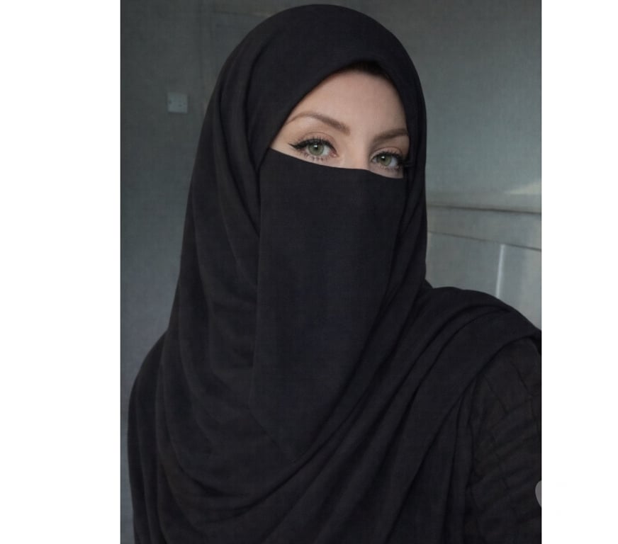 Escorts Greater Manchester Manchester - Photos for There’s something about Sally…