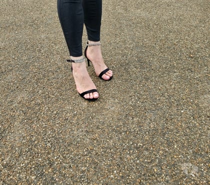  Escorts & Erotic Massage Willesden Green North West London - Photos for Foot fetish ? Yes ,please!