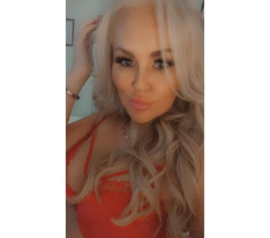 Escorts West Midlands Dudley - Photos for Stunning Welsh Blonde