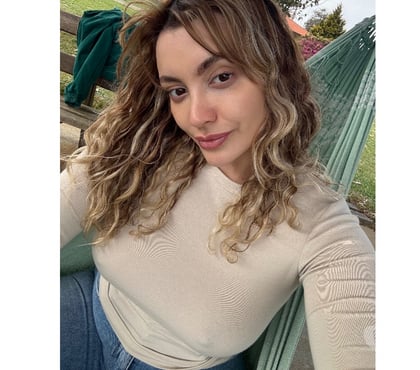Adult Entertainment Canary Wharf East London - Photos for Yasmin Student - true princess 👸 Check by yourself