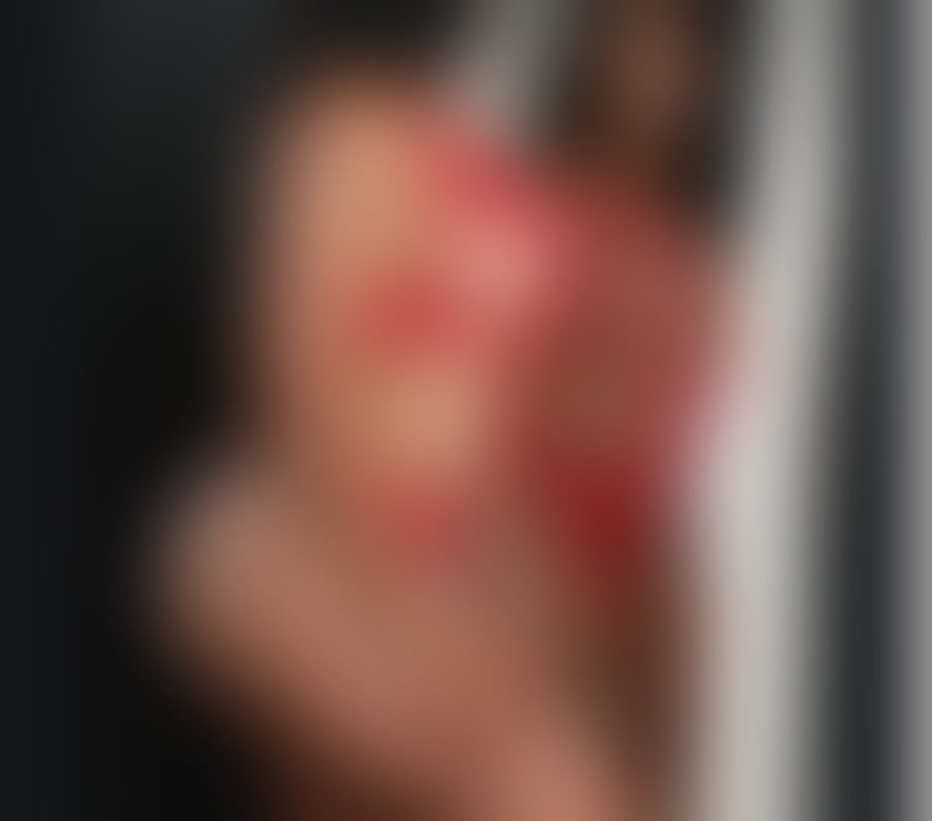  Escorts & Erotic Massage Newport City Centre Newport - Wales - Photos for I’m back in towns Leyla party girl’s outcall