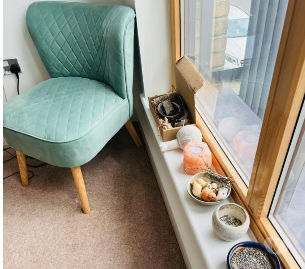Full body massage Barking and Dagenham Dagenham - Barking and Dagenham - Photos for Qualified Massage Therapist – Sports, Deep Tissue, RM10