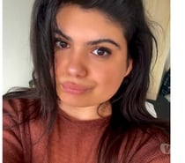 Qualified Female Massage Therapist RM10