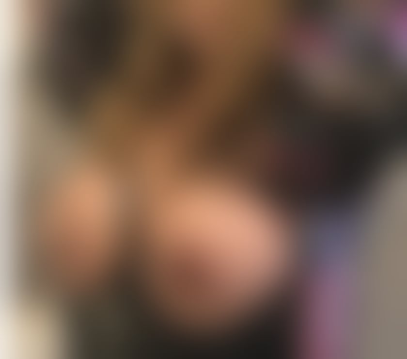 Escorts Buckinghamshire Milton Keynes - Photos for LOU LOU GORGEOUS ASIAN MILF