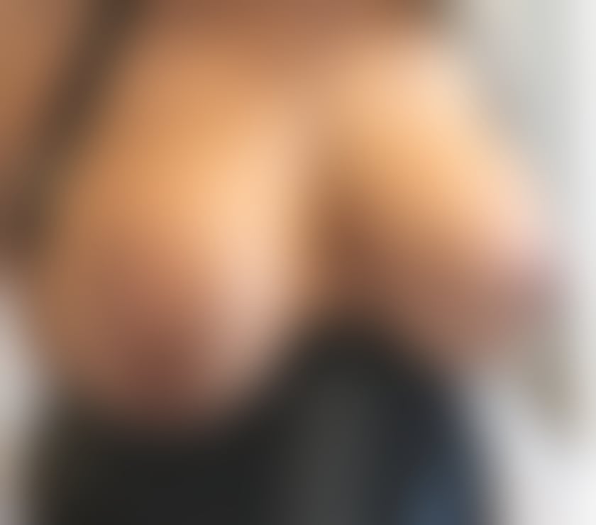 Escorts Buckinghamshire Milton Keynes - Photos for LOU LOU GORGEOUS ASIAN MILF