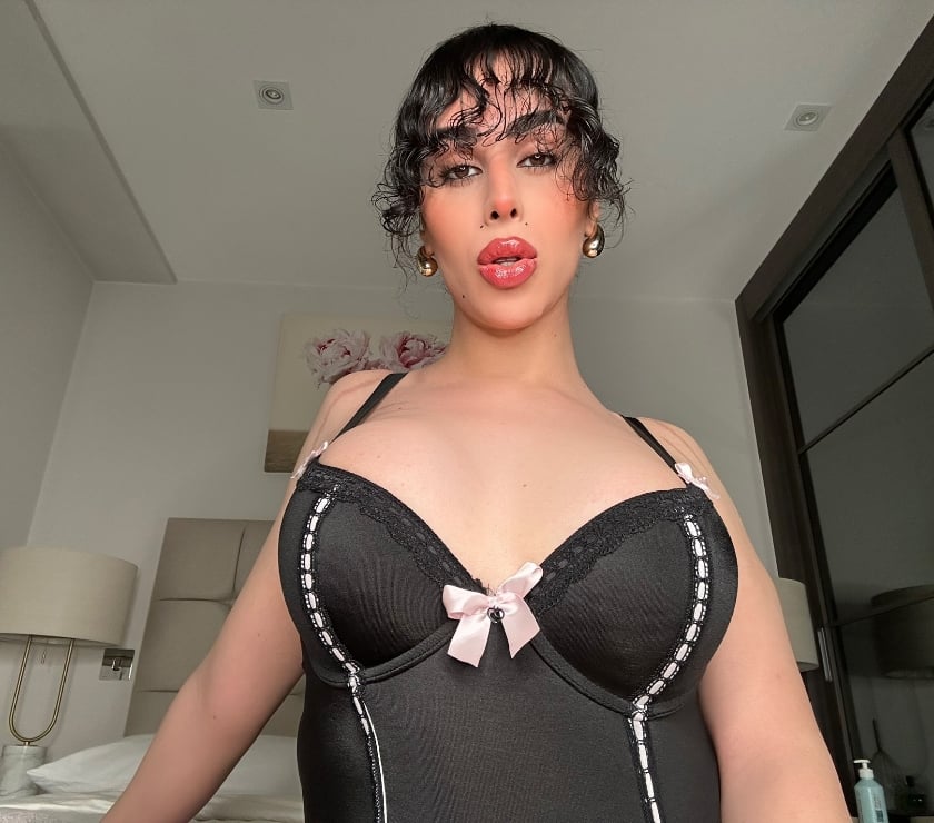 Trans Escorts South West London Fulham - South West London - Photos for Transquility Arab TS Girl