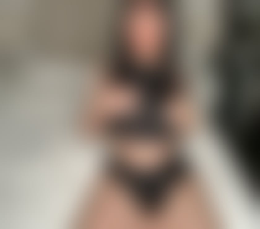 Trans Escorts South West London Fulham - South West London - Photos for Transquility Arab TS Girl