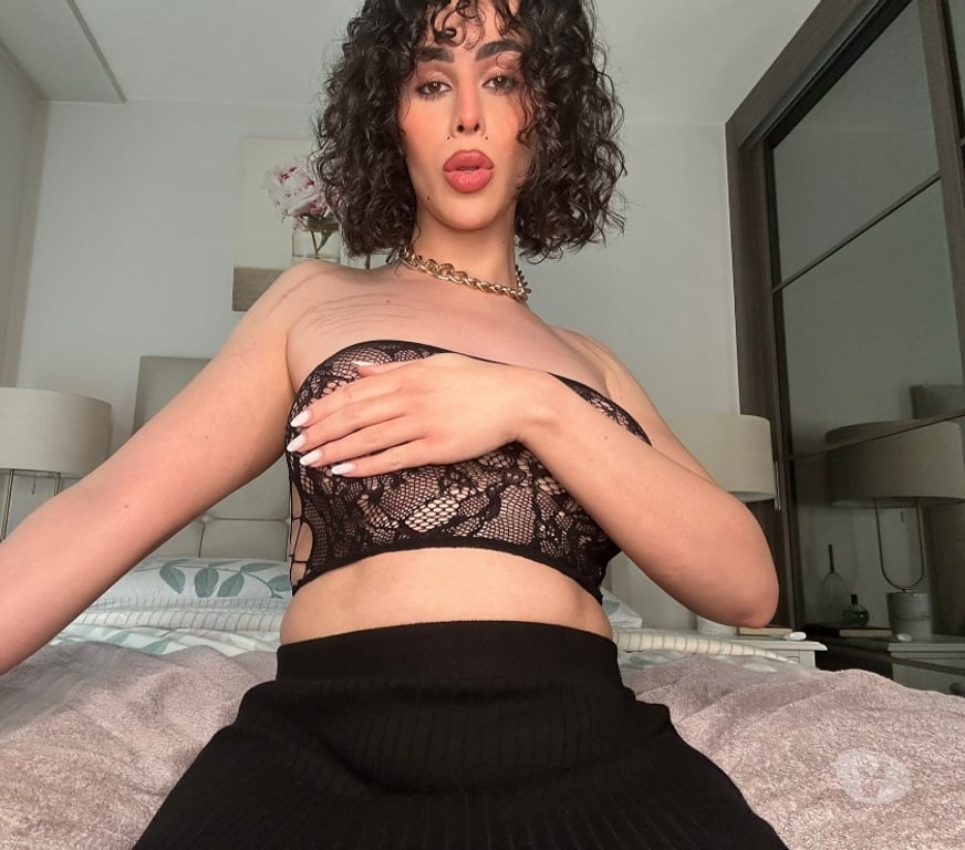 Trans Escorts South West London Fulham - South West London - Photos for Transquility Arab TS Girl
