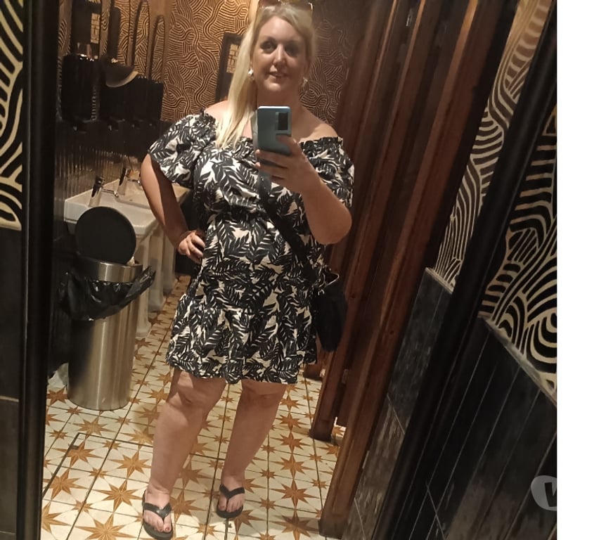 Adult Entertainment Cheshire West and Chester Chester - Cheshire West and Chester - Photos for Curvy NorthernBbw Blonde Bombshell for WhatsApp only