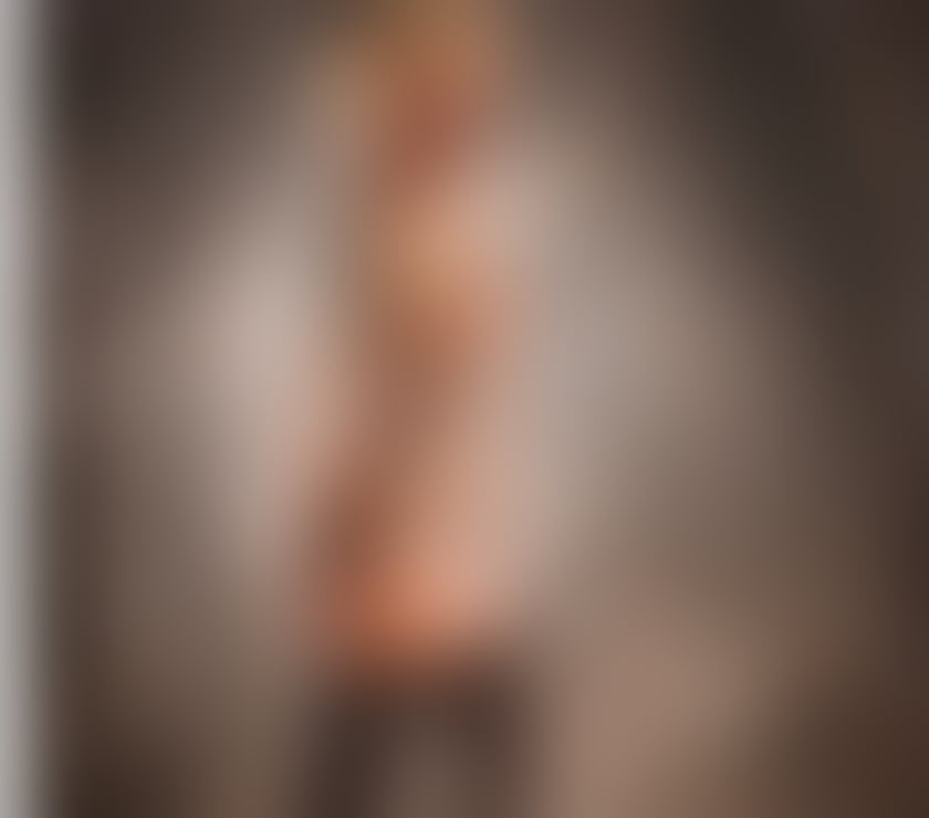 Escorts and Massages Blackhill County Durham - Photos for ROXY SEXY LEGGY BLONDE