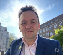 Submissive looking to please