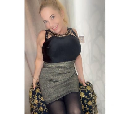 Natural Escorts Commercial Road East London - Photos for Coquettish British Bombshell 💄✨ Superbusty, Sensual