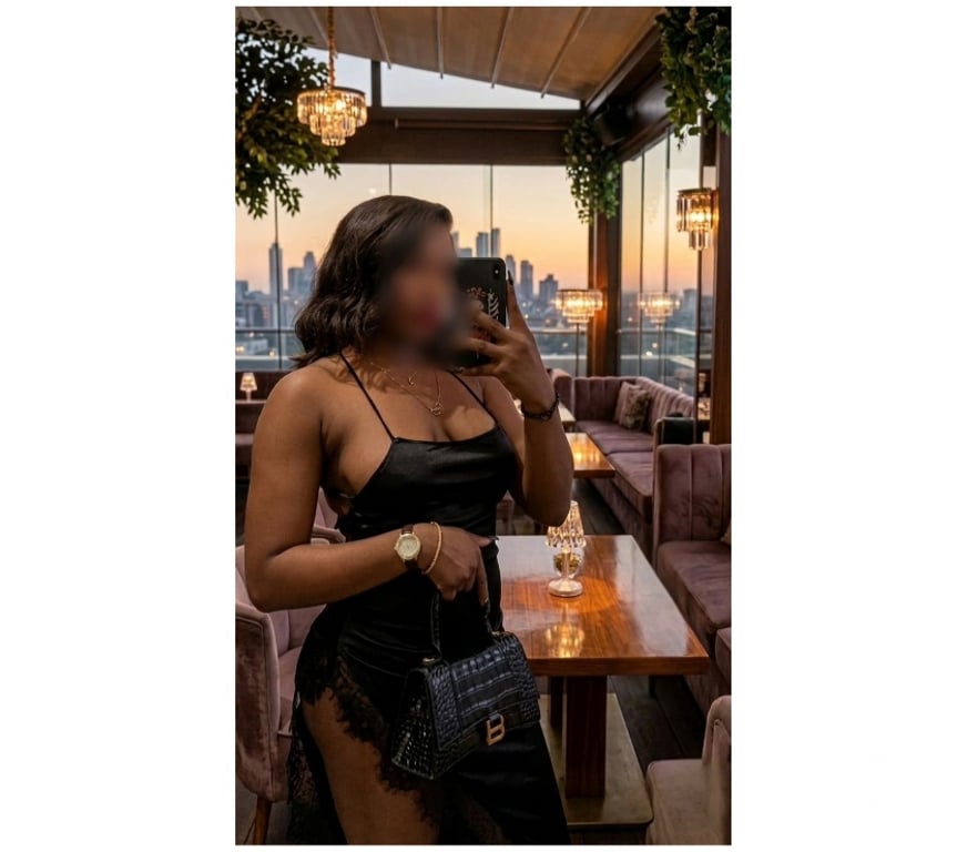 Escorts Gloucestershire Cheltenham - Photos for SEXY 😘AMBER🥰 PARTY GIRL 😍😘💋