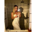 🚿 Fresh Curvy Blonde Barking 💋