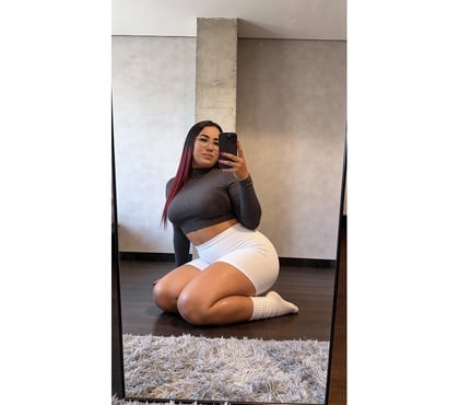 Escorts Romford Havering - Photos for 🔥 Sexy Experienced Bombshell Romford 💋