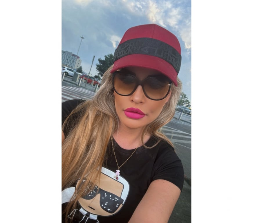 Escorts North Yorkshire Harrogate Town Centre - North Yorkshire - Photos for Harrogate NO DEPOSIT party girl