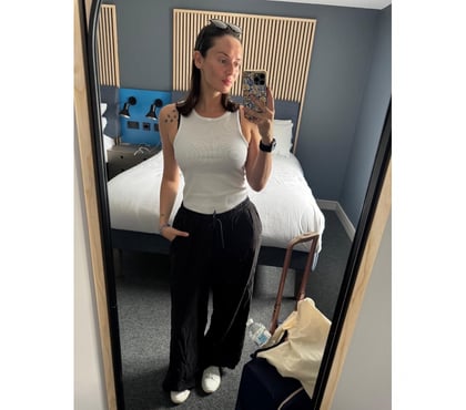Photos for 🖤 Video Calls Phone Calls Texting Content 🖤