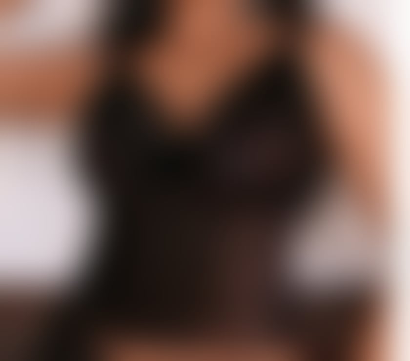  Escorts & Erotic Massage Birmingham Birmingham - Photos for NEW Pakistani Aliya b15