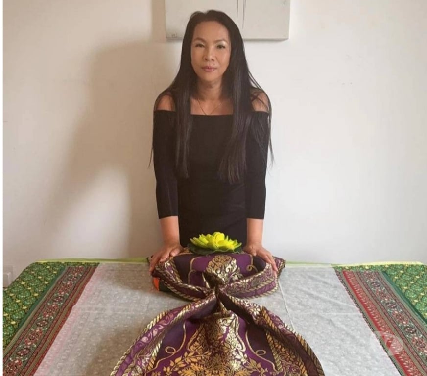 Full body massage West Midlands Birmingham - Photos for Lynda Thai Massage