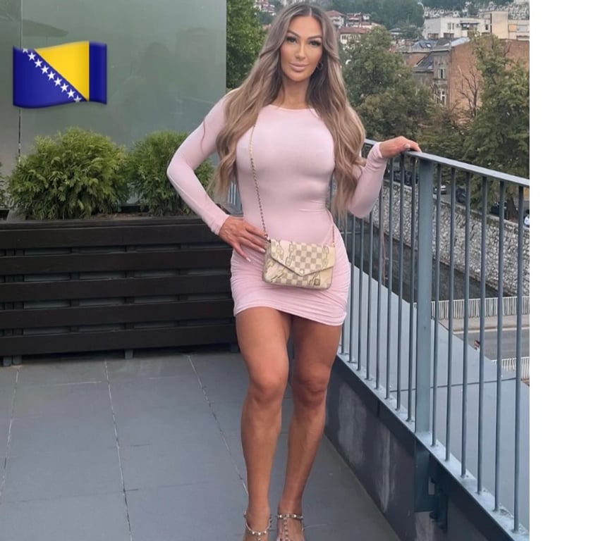 Escorts West Midlands Coventry - Photos for ENGLISH CARMELA FITNESS MODEL