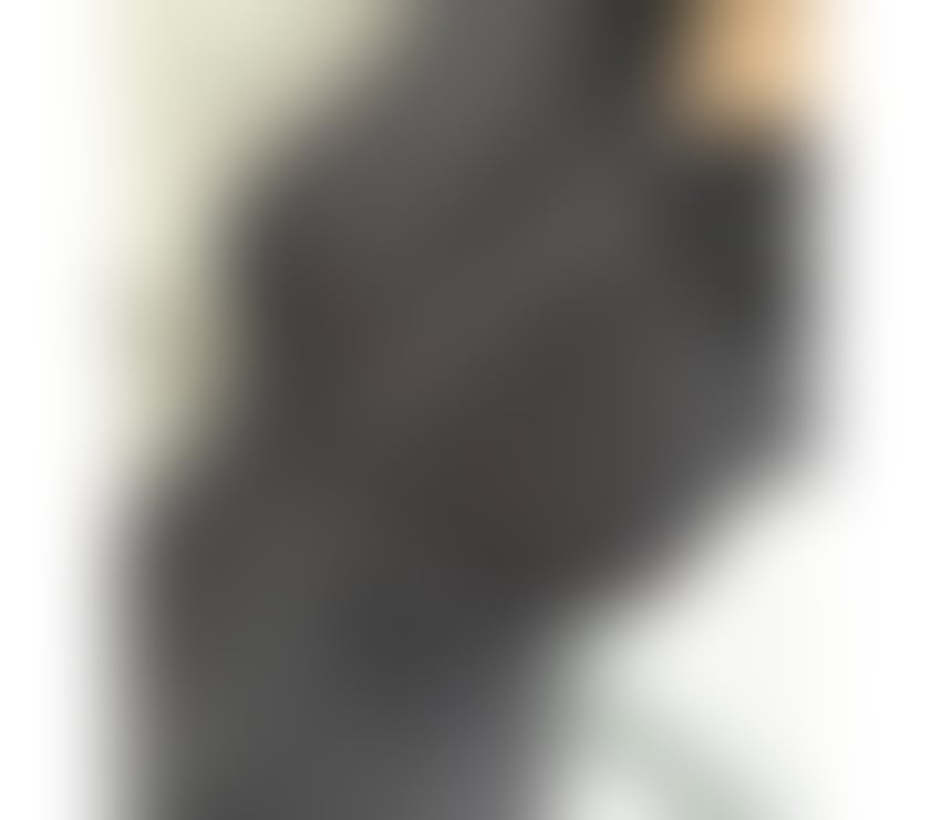 Escorts West Yorkshire Leeds - Photos for Sara 🙂 last week xx Av till 10 PM